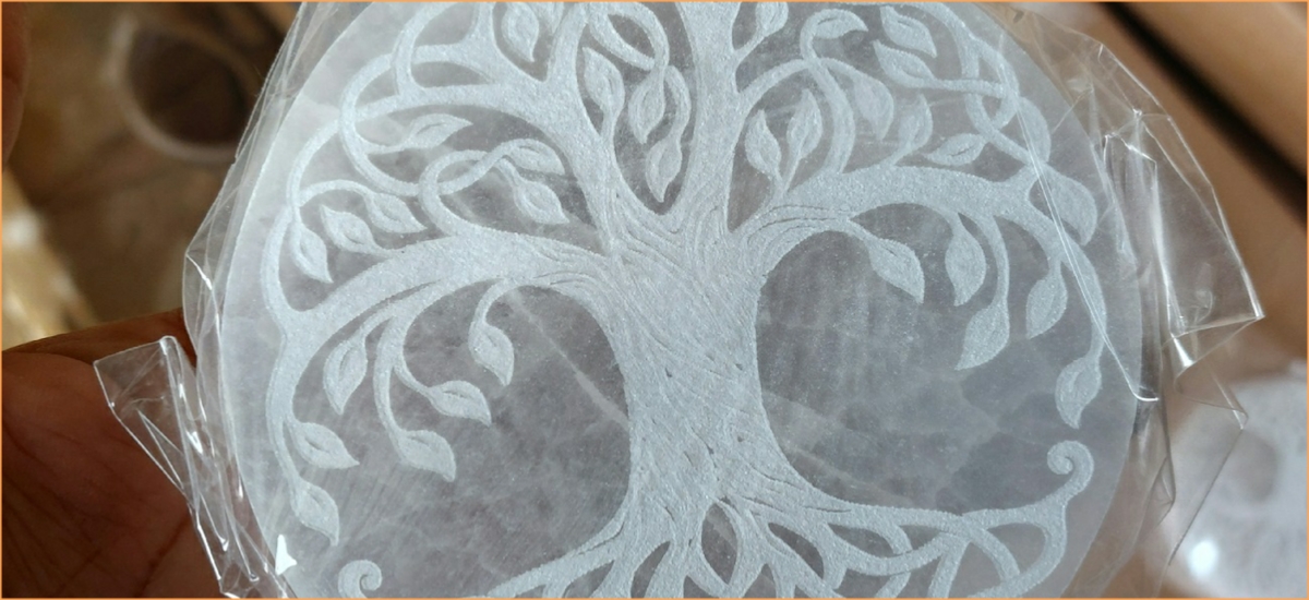 Selenite Charging Plate